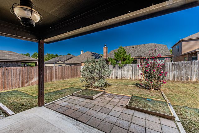 1032 Deer Valley Drive, Weatherford, TX 76087
