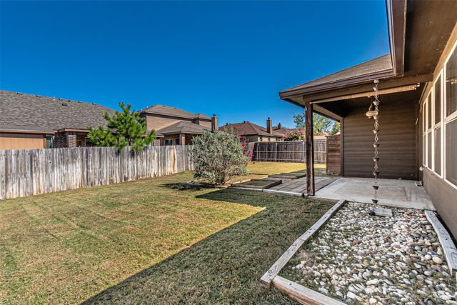1032 Deer Valley Drive, Weatherford, TX 76087