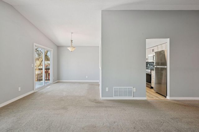 7733 Hampshire Avenue N, Brooklyn Park, MN 55445