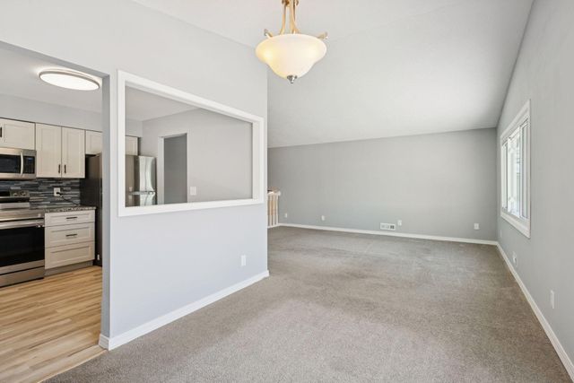 7733 Hampshire Avenue N, Brooklyn Park, MN 55445