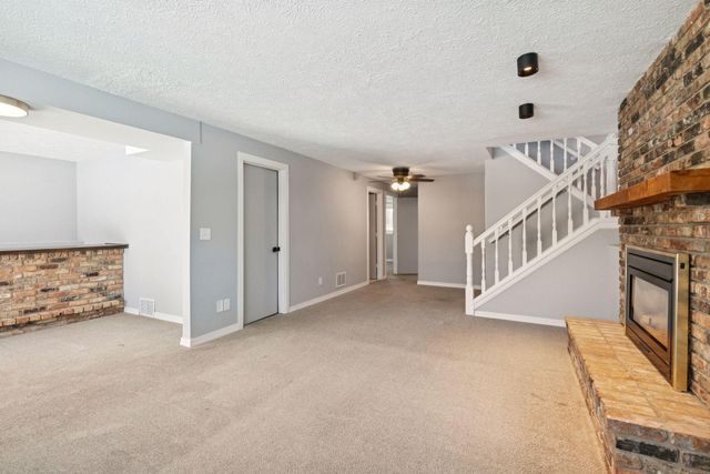 7733 Hampshire Avenue N, Brooklyn Park, MN 55445