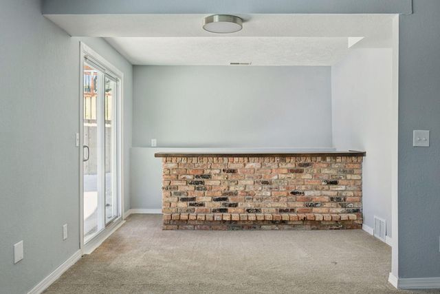 7733 Hampshire Avenue N, Brooklyn Park, MN 55445