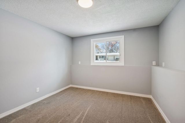 7733 Hampshire Avenue N, Brooklyn Park, MN 55445