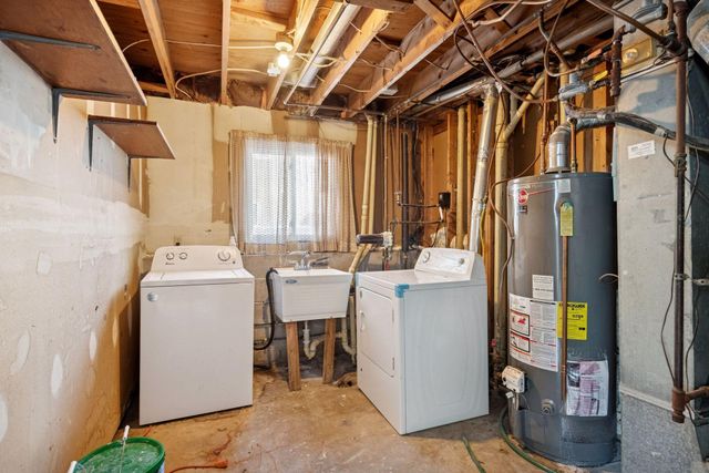 7733 Hampshire Avenue N, Brooklyn Park, MN 55445