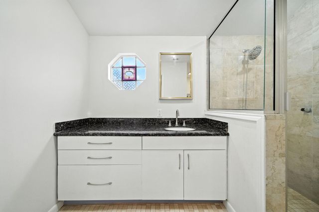 6468 Burgoyne Road 51, Houston, TX 77057