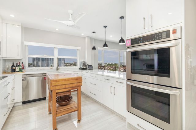 400 Seasage Drive 805, Delray Beach, FL 33483