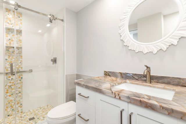 400 Seasage Drive 805, Delray Beach, FL 33483