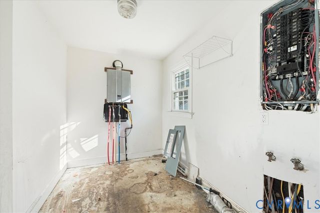 9274 Mars Dr, Hanover, VA 23116