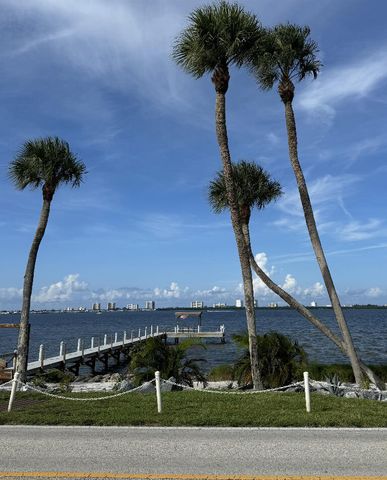 13827 S Indian River Drive 40, Jensen Beach, FL 34957