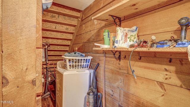 513 Tinker Cemetery Road, Erwin, TN 37650