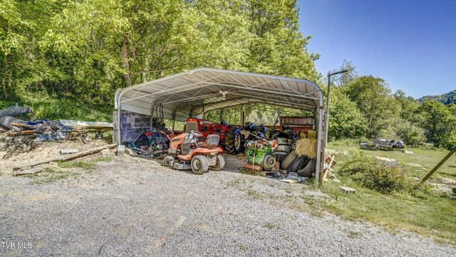 513 Tinker Cemetery Road, Erwin, TN 37650