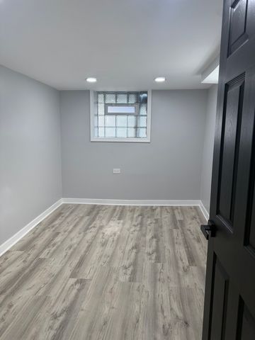 2623 E 109th Street, Chicago, IL 60617