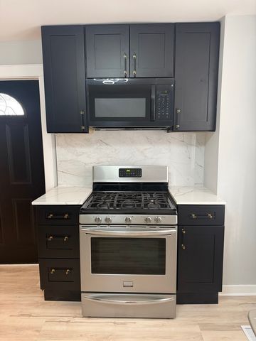 2623 E 109th Street, Chicago, IL 60617