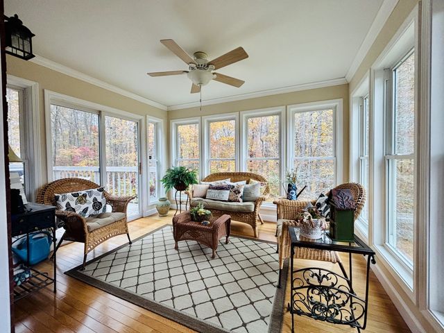 498 Dearman St, Smithville, TN 37166