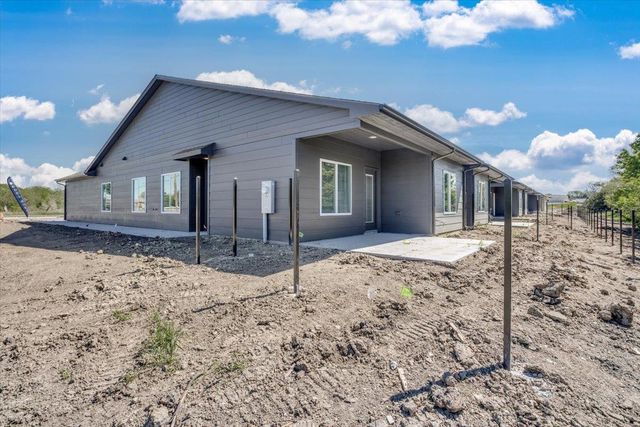 5017 N Fairmount, Wichita, KS 67219