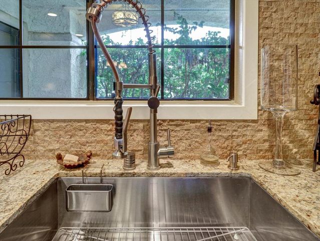 2001 E Camino Parocela G45, Palm Springs, CA 92264