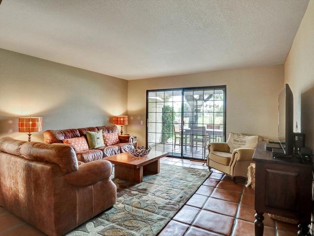 2001 E Camino Parocela G45, Palm Springs, CA 92264