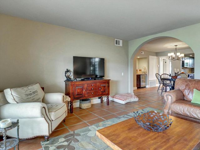 2001 E Camino Parocela G45, Palm Springs, CA 92264