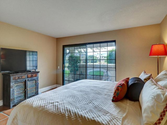 2001 E Camino Parocela G45, Palm Springs, CA 92264