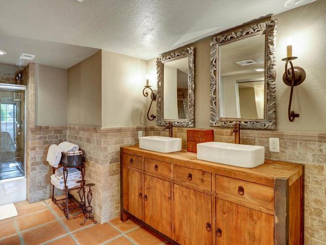 2001 E Camino Parocela G45, Palm Springs, CA 92264