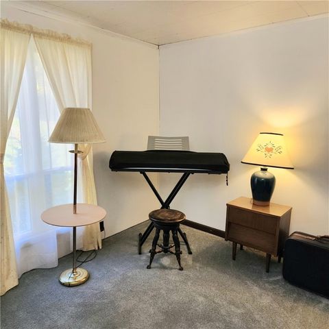 10886 Cox Road, Hornby, NY 14812