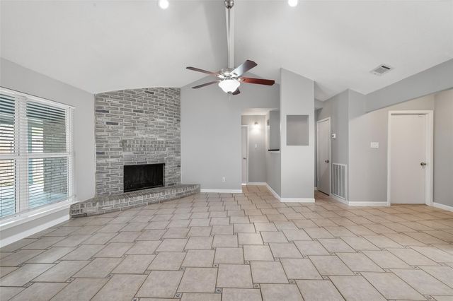 10506 Ivy Oaks Lane, Houston, TX 77041