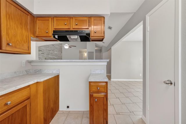 10506 Ivy Oaks Lane, Houston, TX 77041