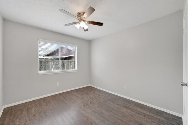 10506 Ivy Oaks Lane, Houston, TX 77041