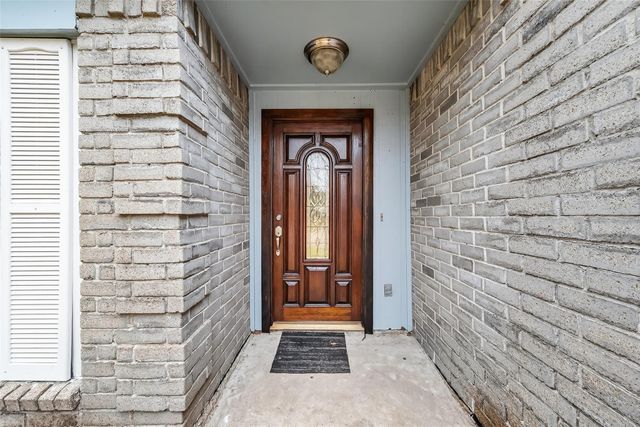 10506 Ivy Oaks Lane, Houston, TX 77041