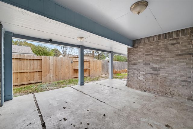 10506 Ivy Oaks Lane, Houston, TX 77041