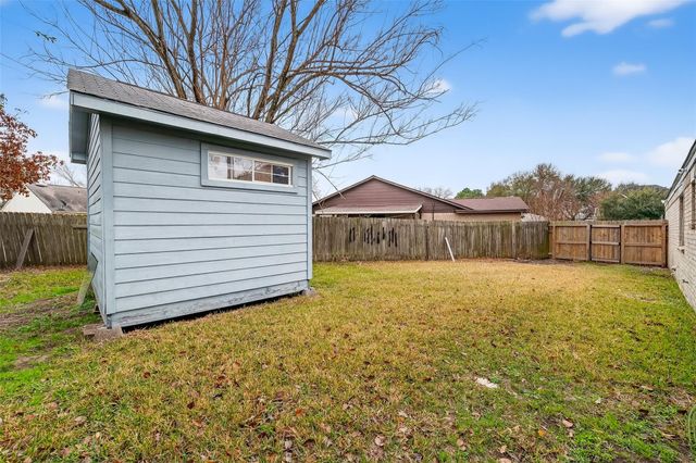 10506 Ivy Oaks Lane, Houston, TX 77041