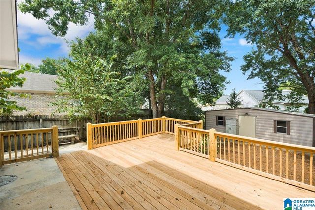 100 SUMMER BROOK LANE, Alabaster, AL 35007