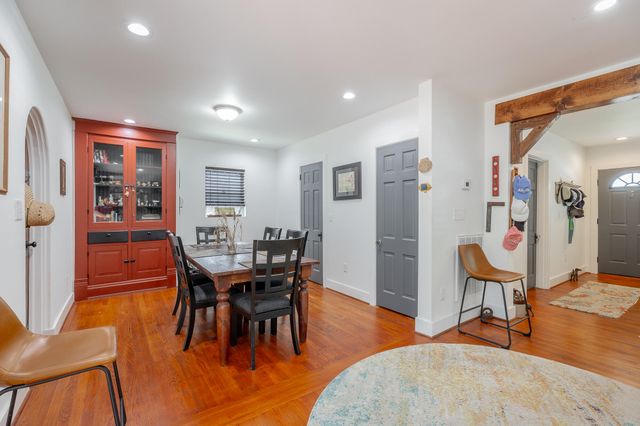 2306 E 4th Street, Chattanooga, TN 37404