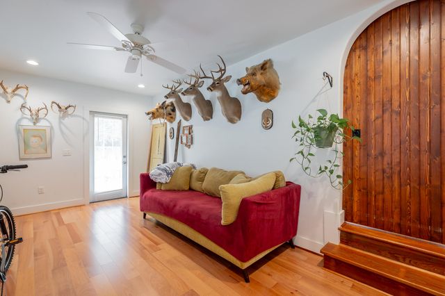 2306 E 4th Street, Chattanooga, TN 37404