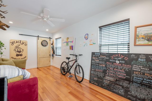 2306 E 4th Street, Chattanooga, TN 37404
