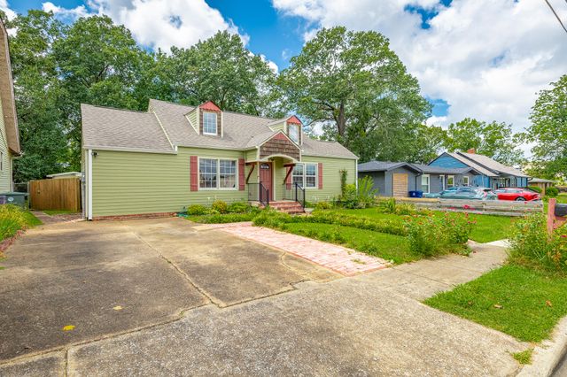 2306 E 4th Street, Chattanooga, TN 37404