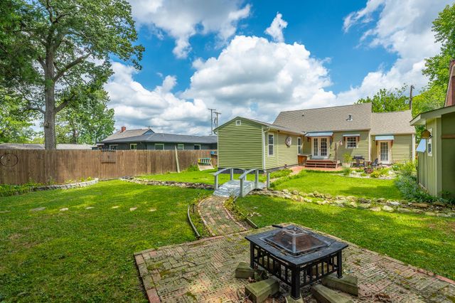 2306 E 4th Street, Chattanooga, TN 37404