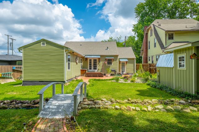 2306 E 4th Street, Chattanooga, TN 37404