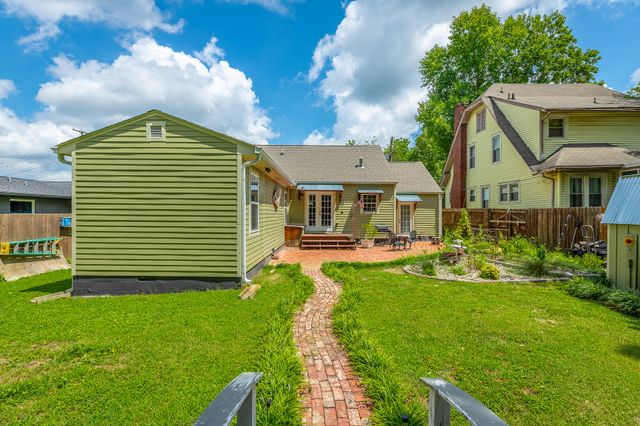 2306 E 4th Street, Chattanooga, TN 37404
