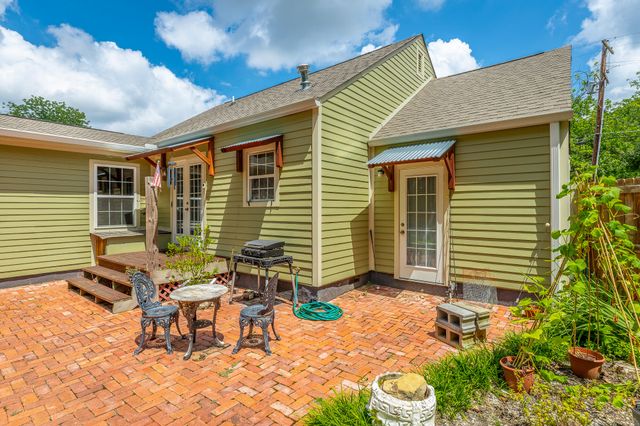 2306 E 4th Street, Chattanooga, TN 37404