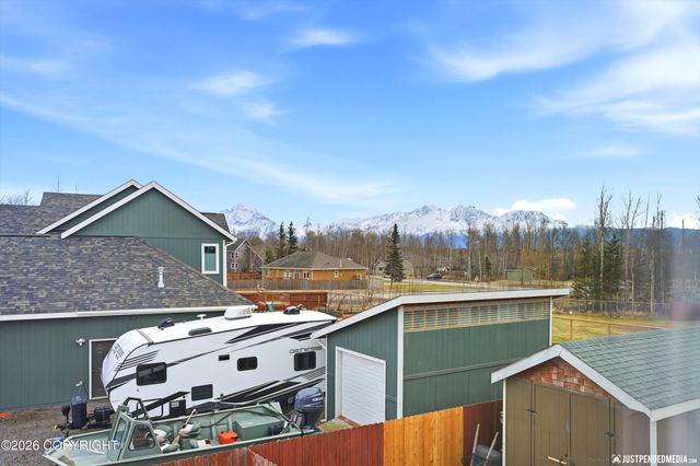 4864 E Trot Drive, Wasilla, AK 99654