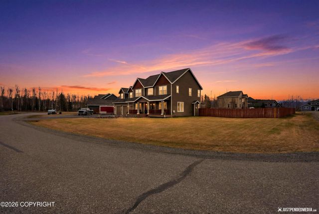 4864 E Trot Drive, Wasilla, AK 99654