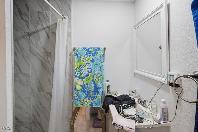 136 Lexington AVE, Fort Myers, FL 33908