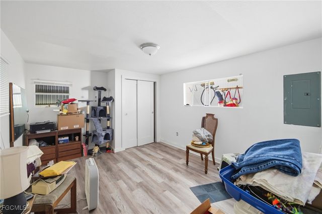 136 Lexington AVE, Fort Myers, FL 33908