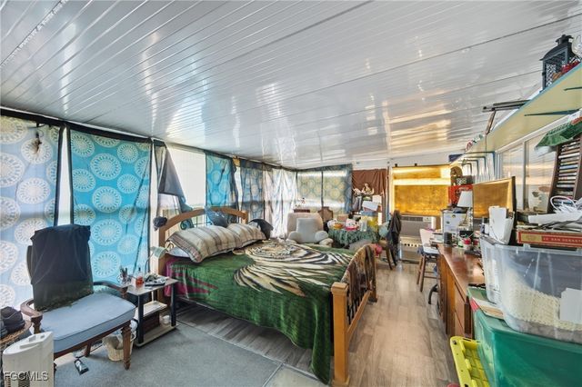 136 Lexington AVE, Fort Myers, FL 33908