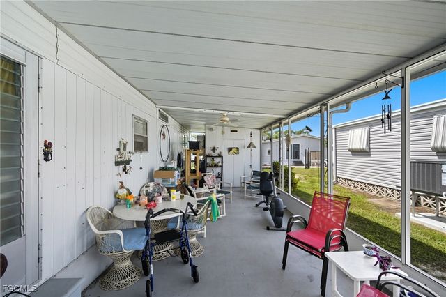 136 Lexington AVE, Fort Myers, FL 33908