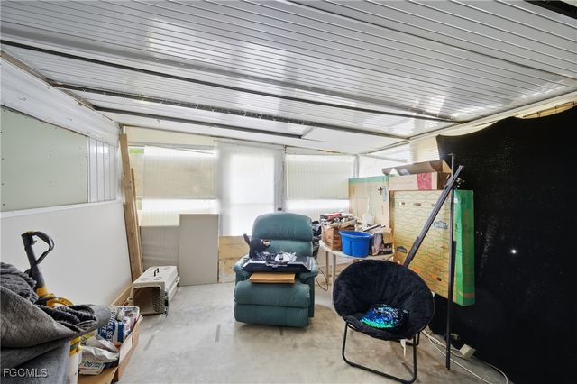 136 Lexington AVE, Fort Myers, FL 33908