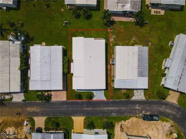 136 Lexington AVE, Fort Myers, FL 33908