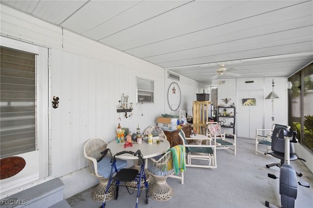 136 Lexington AVE, Fort Myers, FL 33908