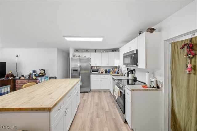 136 Lexington AVE, Fort Myers, FL 33908